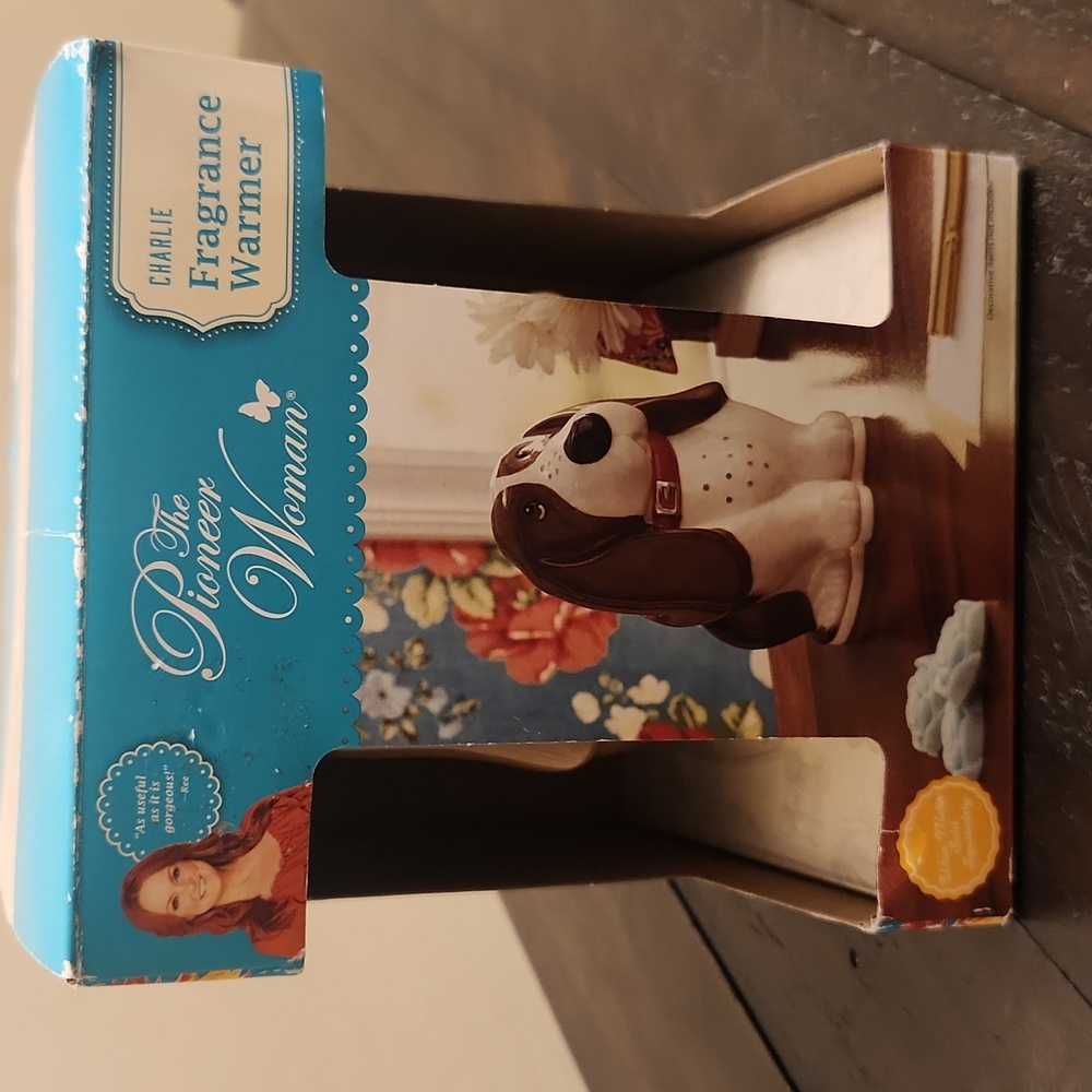 The Pioneer Woman Charlie Fragrance Warmer - Picture 3 of 6